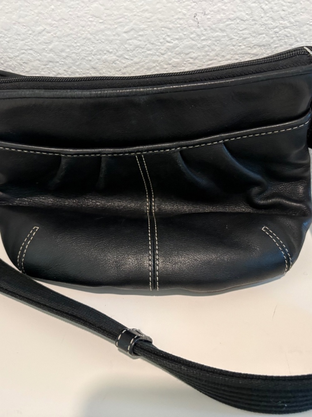 Coach leather black bag/purse adjustable strap for crossbody